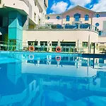 מלון Center 4*