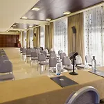 Hotel Center