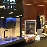 Center מלון בדאחוז