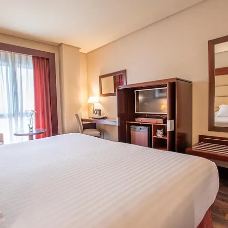 Center Hotel 4*
