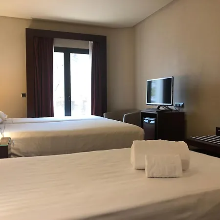 Hotel Center