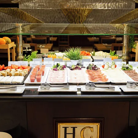 Center Hotel 4*